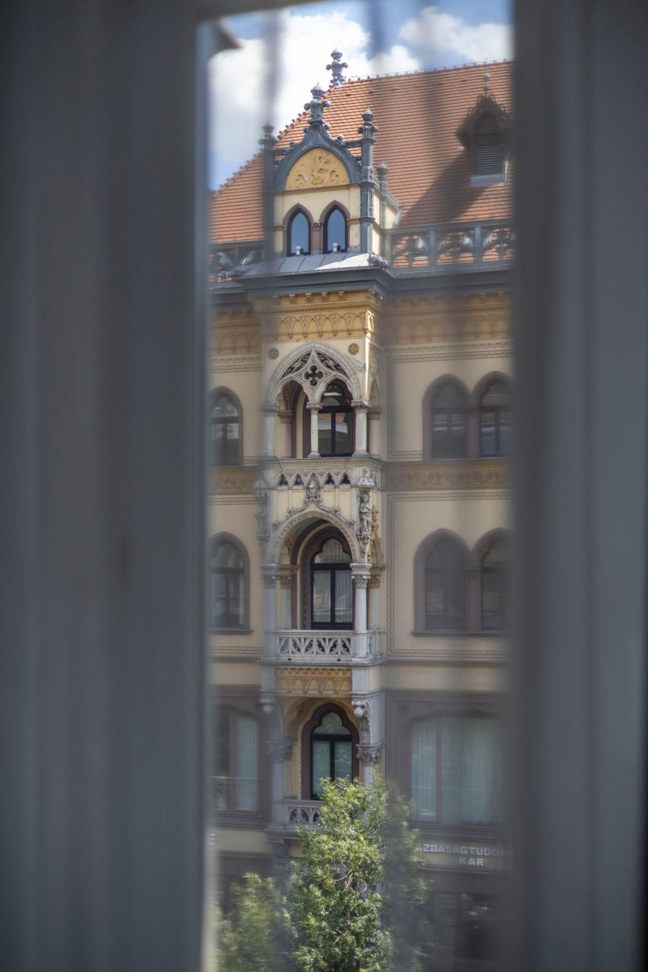 Spacious Cozy Home With 4Bedroom In The Heart Of Bp Budapest Extérieur photo